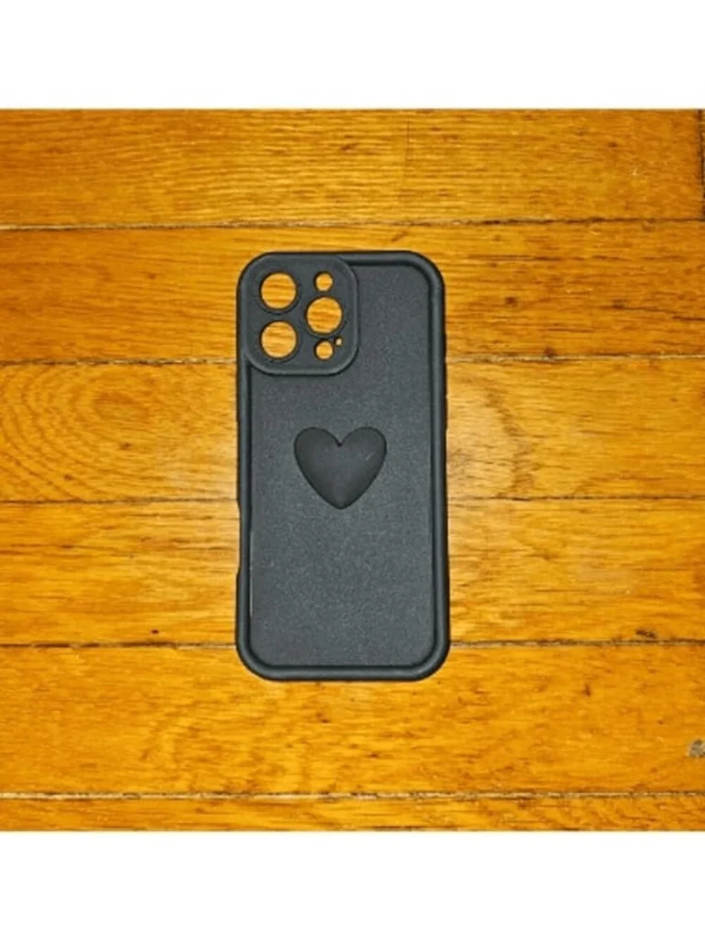 Soft 3d Heart Case for iPhone 16 pro (black)